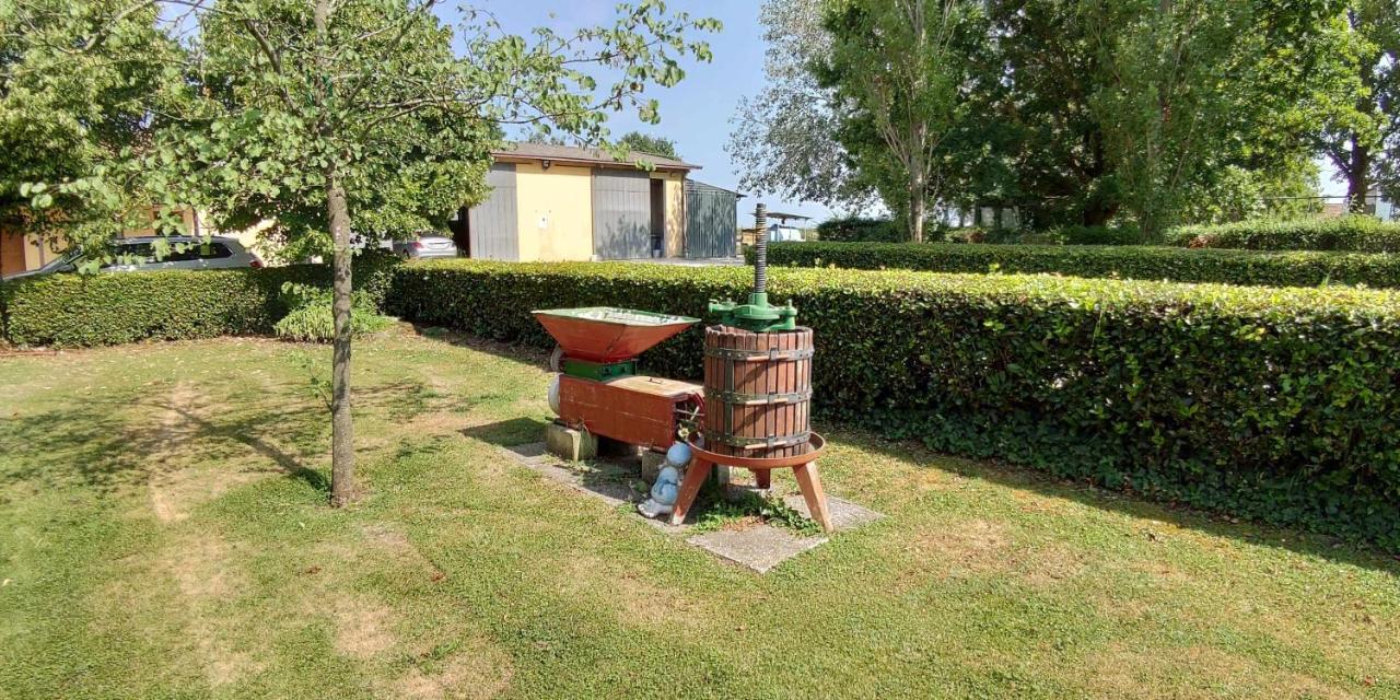 Agriturismo La Fraterna Tolle Exterior foto